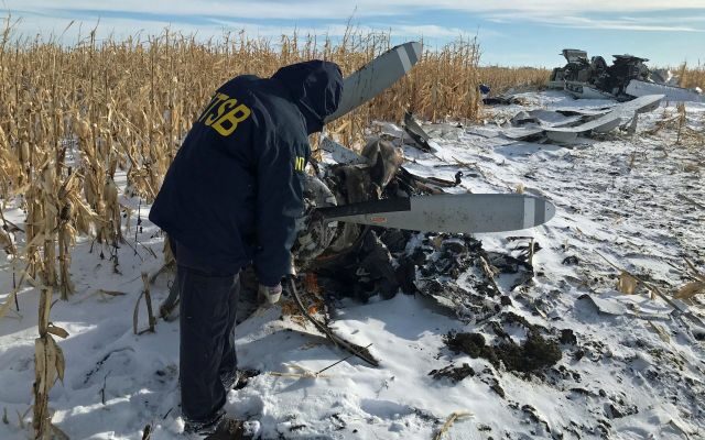 NTSB: Pilot didn’t clear ice before 2019 crash that killed 9